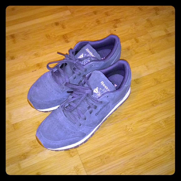 Reebok Shoes - Reebok Grey Suede Sneakers